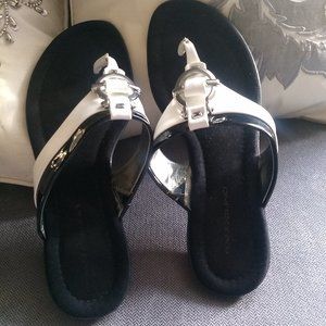 Bandolino T  Strap Flat Sandals Black Trim Embellished Silver Circle. Size 8